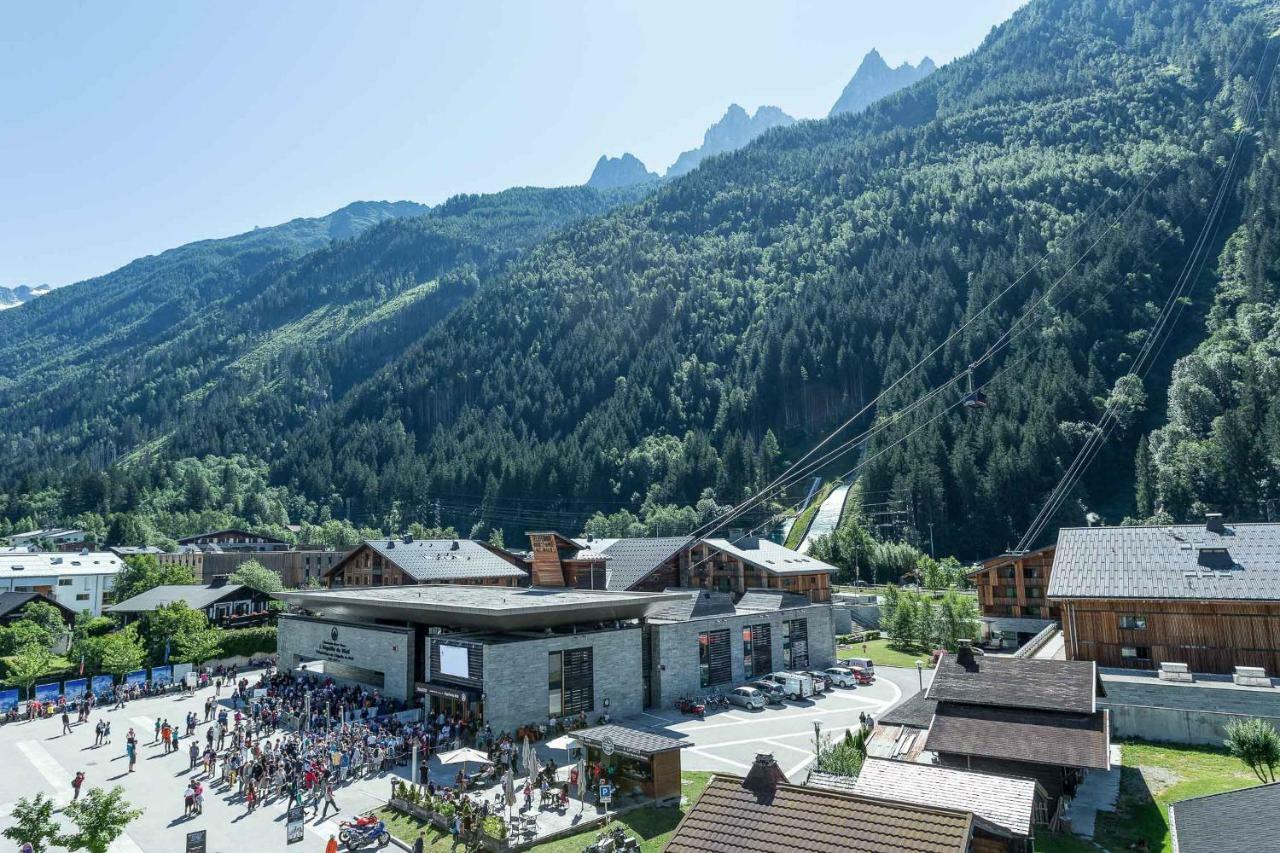 Apartment Midi Loft - A Central Chamonix Mountain Haven Екстер'єр фото